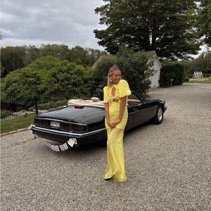 Meet your Posher, Ellen